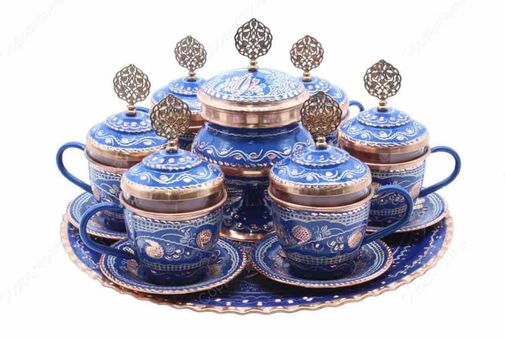 سرویس پذیرایی مسی گلبرگ با طراحی ظریف و فرم الهام گرفته از گل